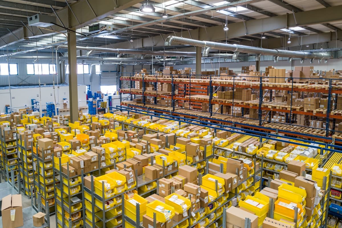 Logistik Paletten- und Regalverwaltung zur Steigerung der Effizienz